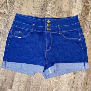 YMI Wanna Betta Butt Jean shorts